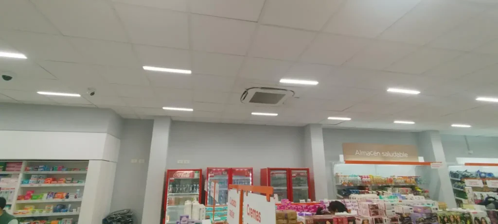 Mantenimiento y optimización de climatización en Farmacity Peatonal (Salta)